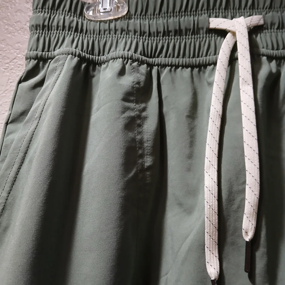 Bally total fitness nwot  Forest Green Athletic Shorts